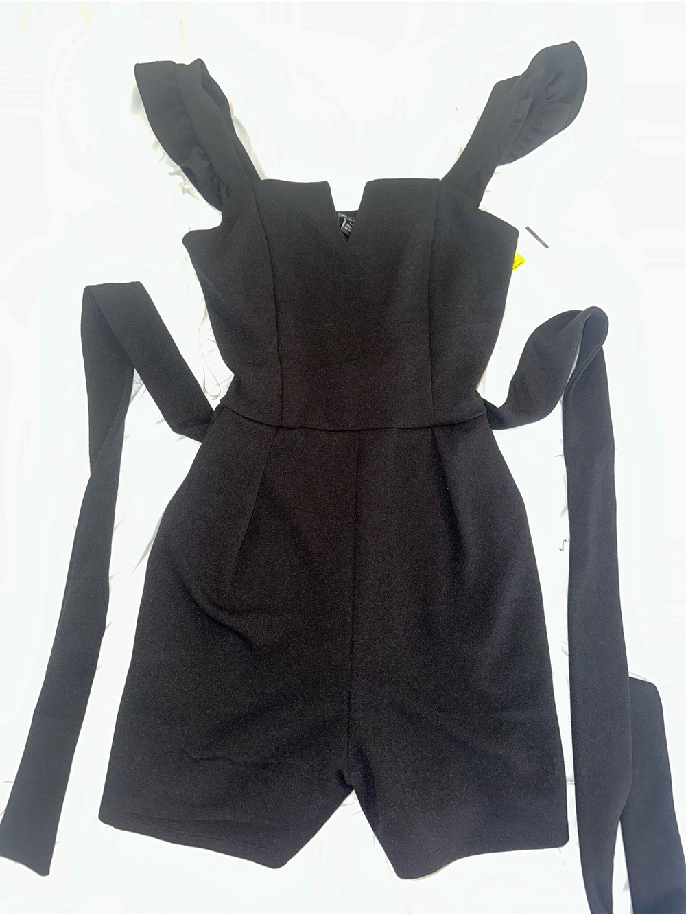 MM MM MM Black Ruffle Strap Belted Romper Size Medium